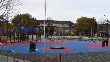 RICHARD KRAJICEK PLAYGROUND VERMEERPARK – DEN HAAG