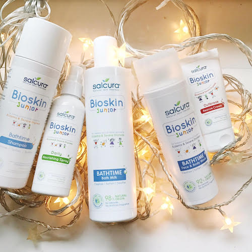 Fijne nieuwe natuurlijke verzorgingsproducten ontdekt; Bioskin Junior via Salcura.nl werkt optimaal om een droge of geïrriteerde huid van jouw kind elke dag optimaal te verzorgen. http://www.salcura.nl/bioskin-junior/