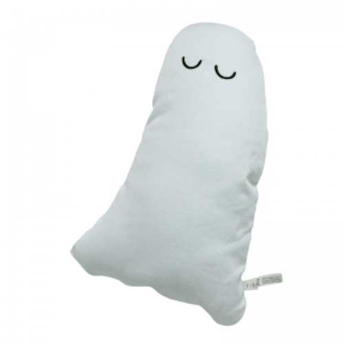 Voor dit spookje eh kussen van Fabelab hoef je niet bang te zijn..