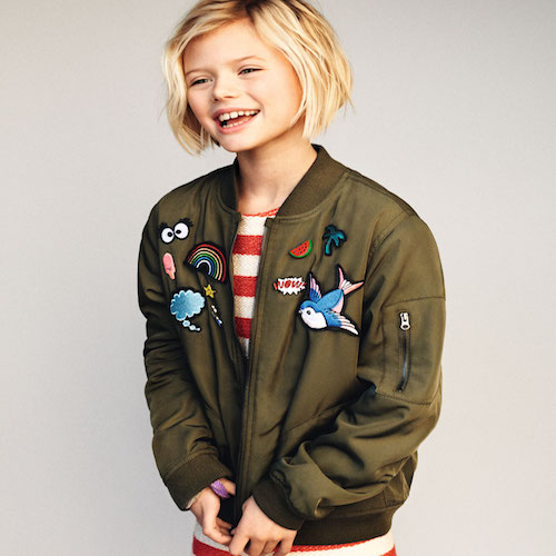De must-have van dit seizoen, een kleding stuk met patches zoals deze Zara jas