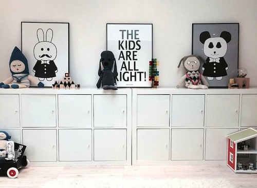 BLACK & WHITE KIDS’ROOMS