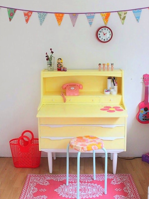 Kids' Rooms with Yellow Accents 5