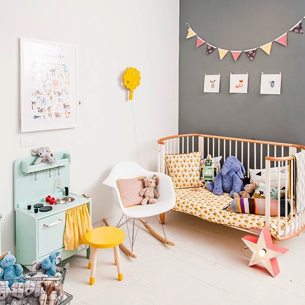 12X KNUSSE KINDERKAMER HOEKEN