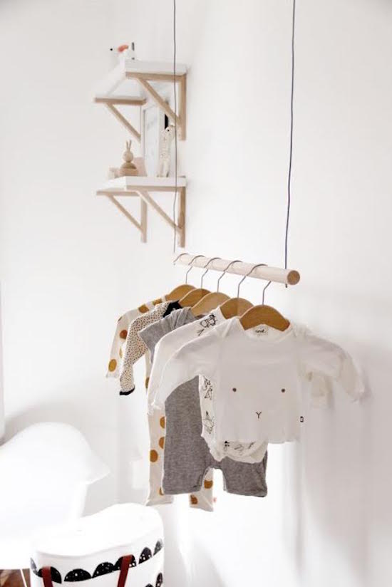 de-leukste-manieren-om-kleding-op-te-hangen-in-de-kinderkamer-8