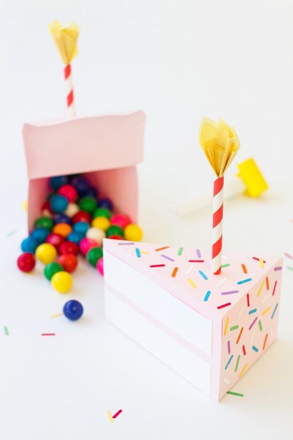 http::studiodiy.com:2015:01:08:diy-birthday-cake-box: