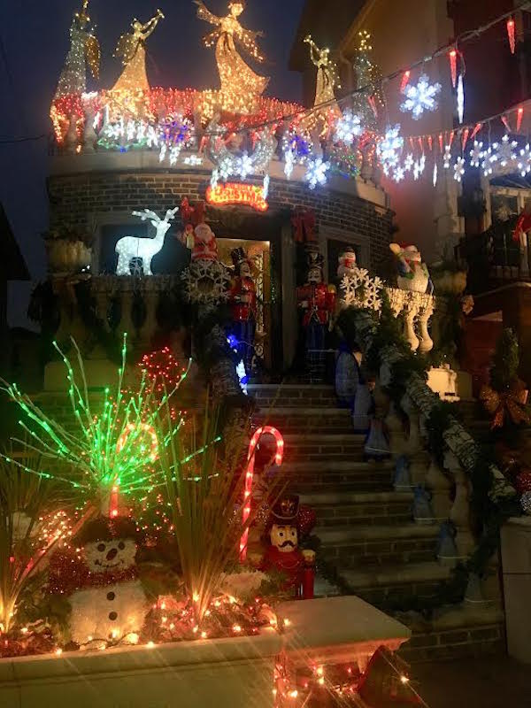 Dyker Heights New York | CITYMOM.nl 2