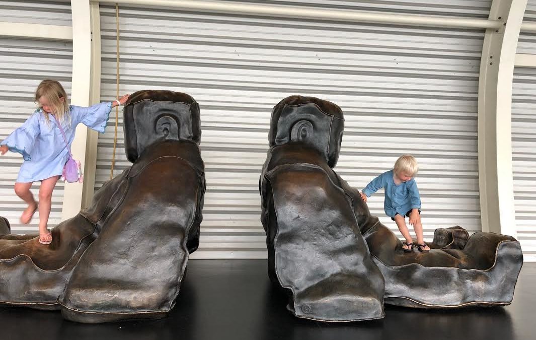 DIT DOEN MIJN KINDEREN AAN OP ONZE LOVE PARTY