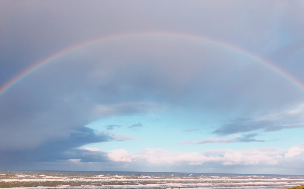 HOTEL VESPER; PERFECT FAMILIE BOUTIQUE HOTEL AAN ZEE (OOK FIJNE PLEK VOOR ME-TIME)