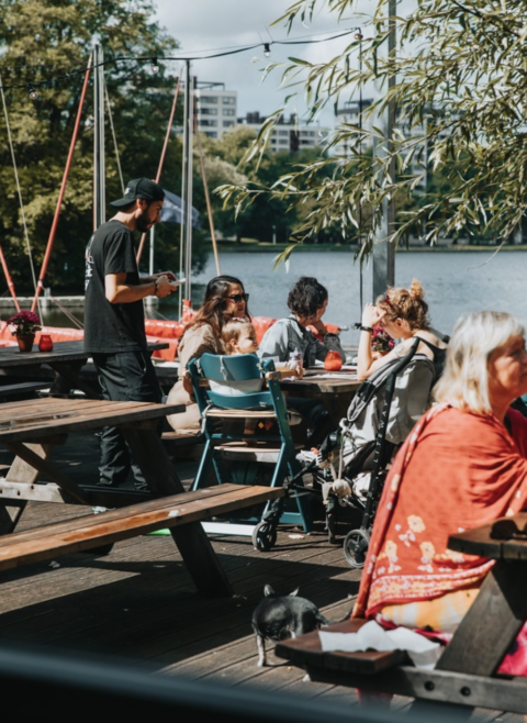 BOOTHUIS HIDDEN GEM AAN DE SLOTERPLAS