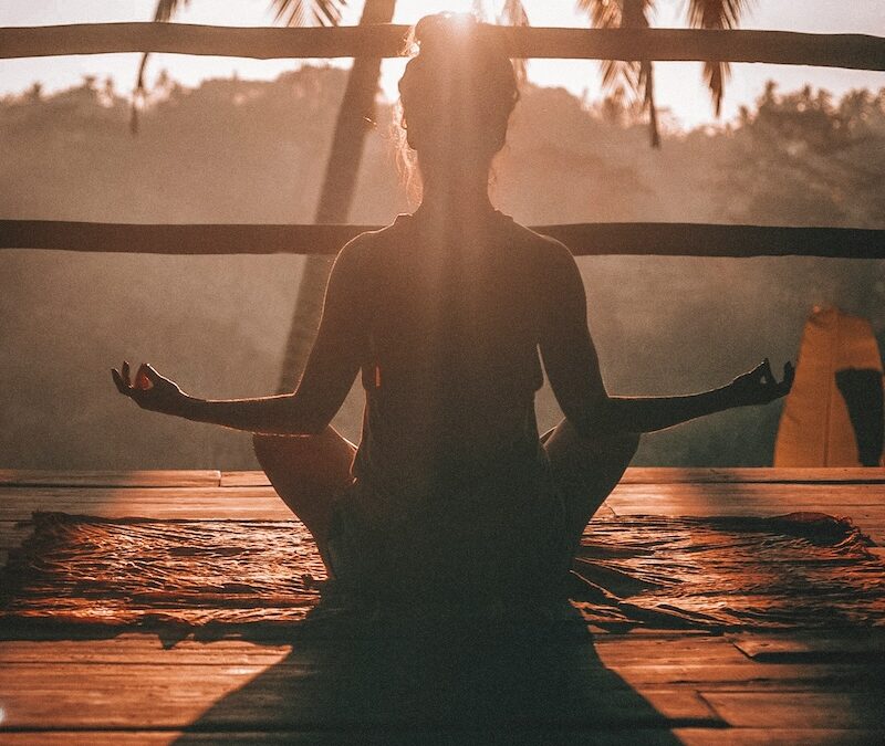 DE KRACHT VAN YOGA EN HET BELANG VAN DE JUISTE YOGAMAT